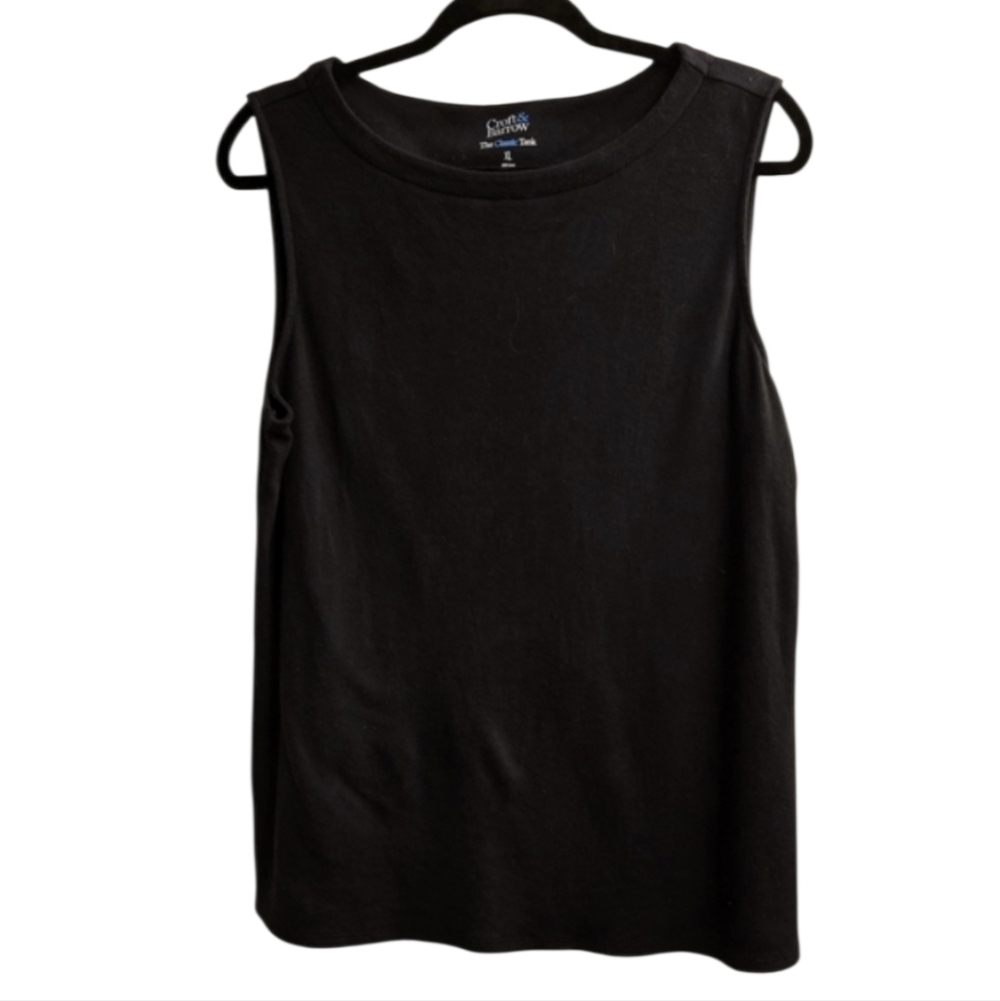 Croft & Barrow Black Sleeveless Top. Xl
